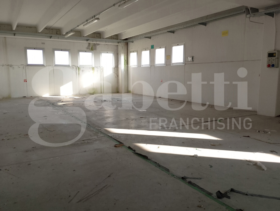 Capannone - Image 13