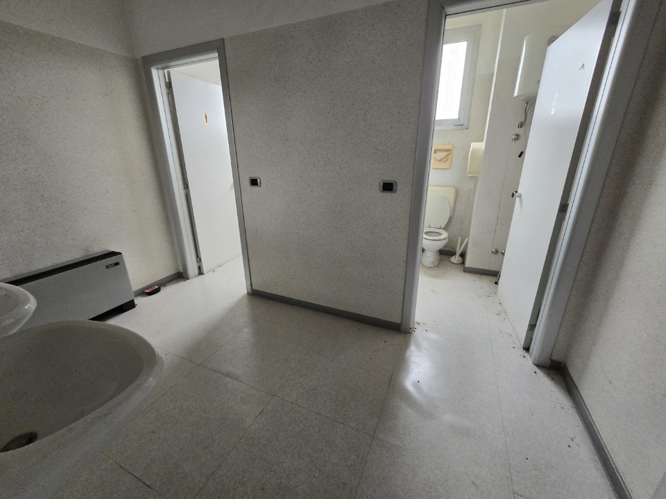 Capannone - Image 36