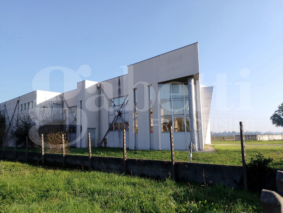 Capannone - Image 35