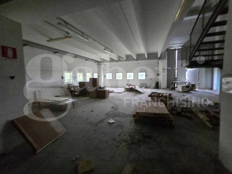 Capannone - Image 22