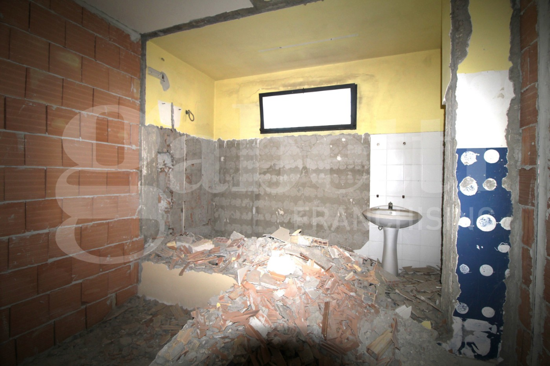 Palazzina - Image 29