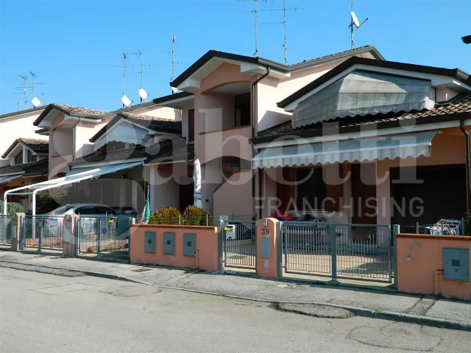Casa Indipendente - Image 1