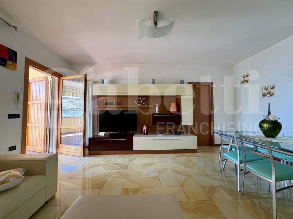 Villa - Image 3