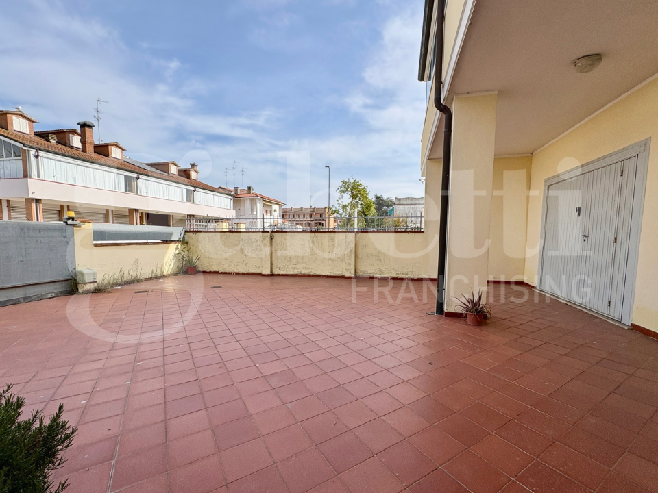 Villa - Image 37