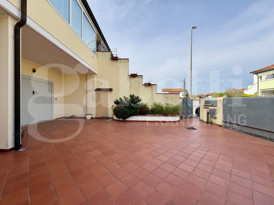 Villa - Image 36