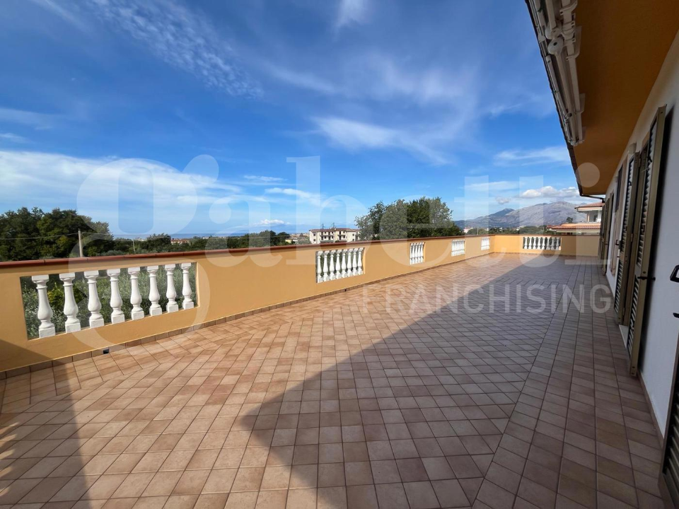 Palazzina - Image 13