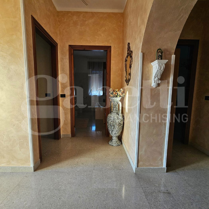 Villa - Image 14