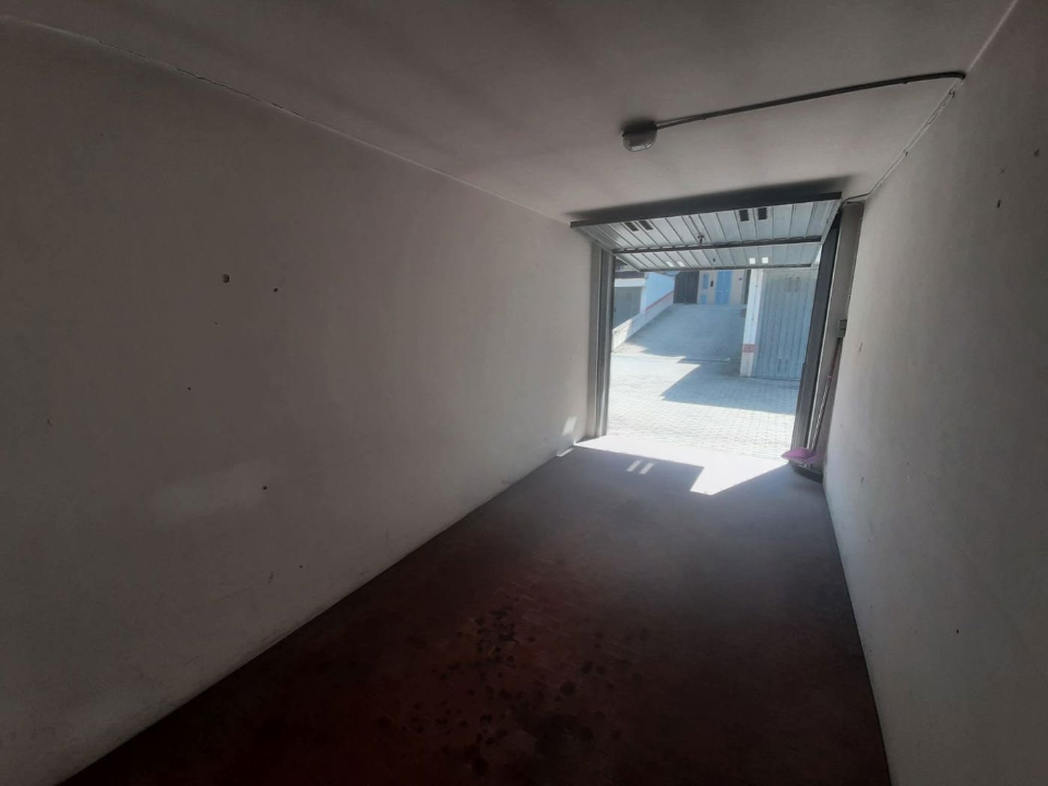 Box - Image 17
