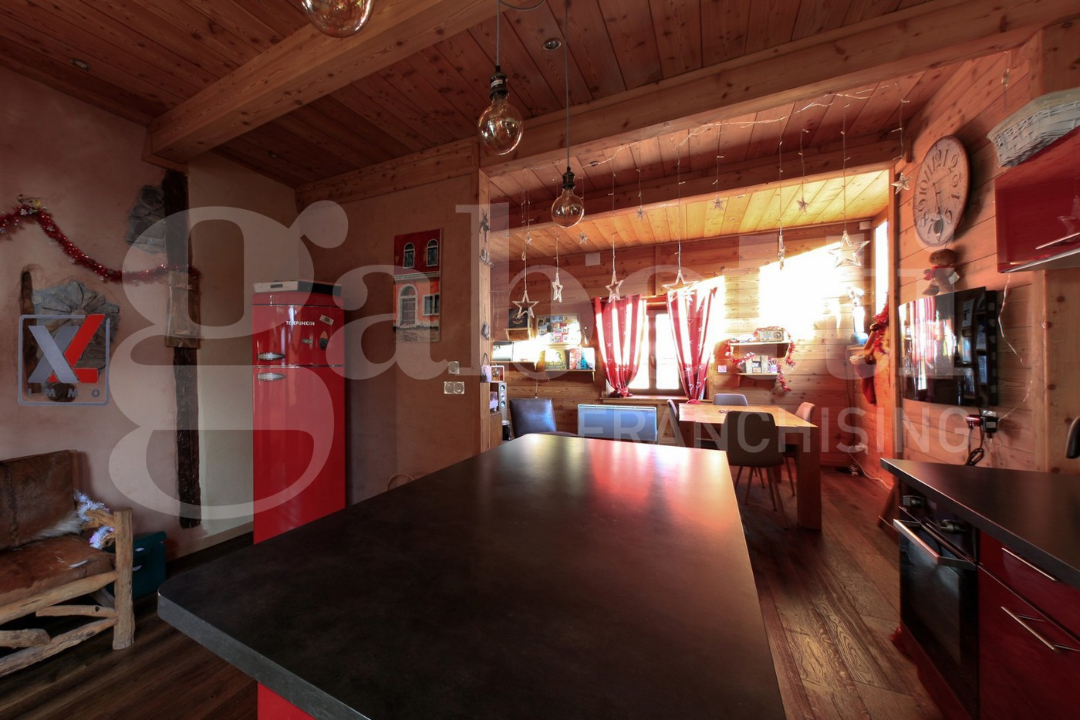 Palazzina - Image 11