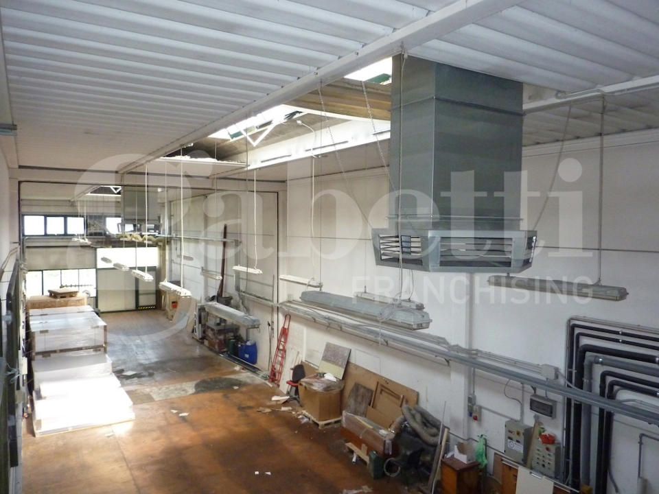 Capannone - Image 24