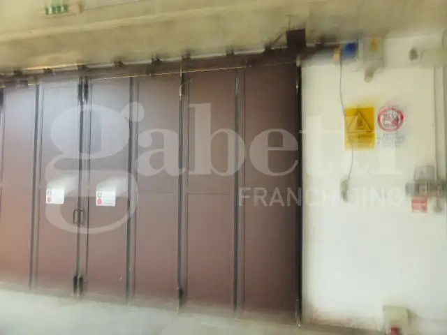 Capannone - Image 35