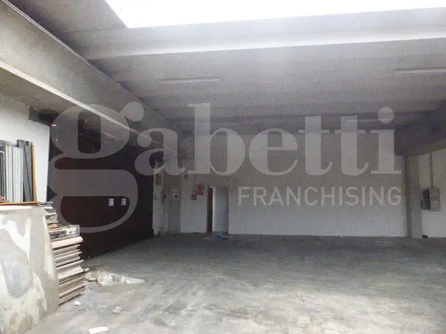 Capannone - Image 29