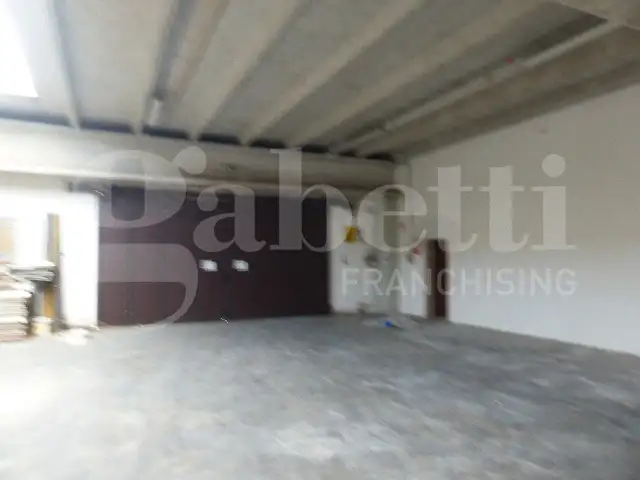 Capannone - Image 32