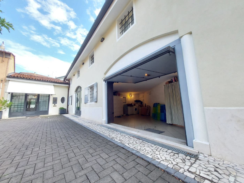 Villa - Image 41