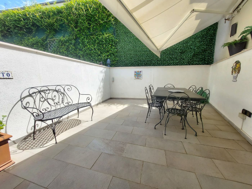 Villa - Image 39