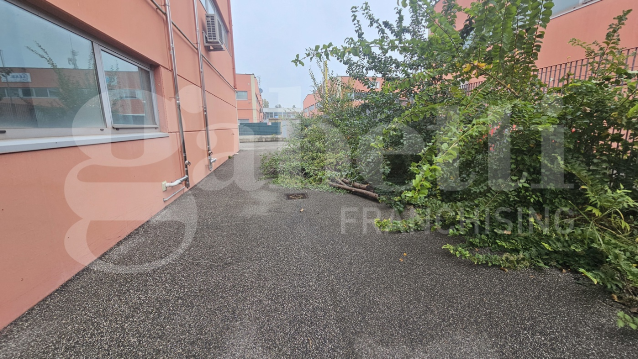 Capannone - Image 14