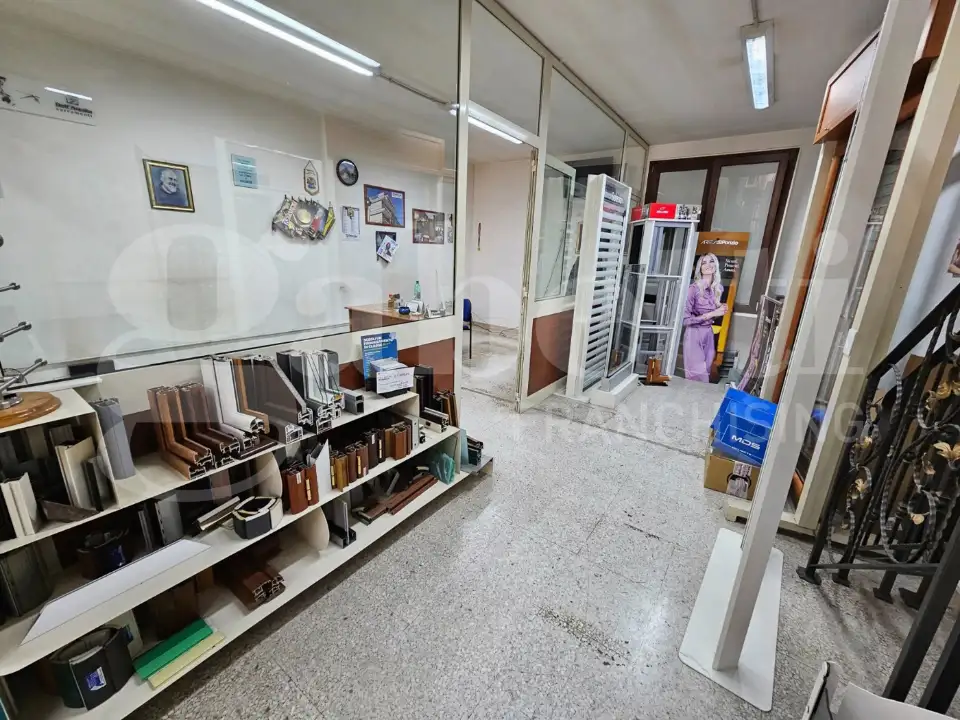 Laboratorio - Image 5