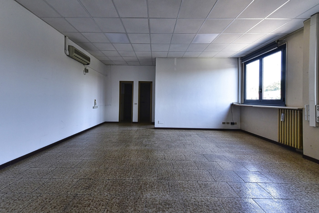 Capannone - Image 23