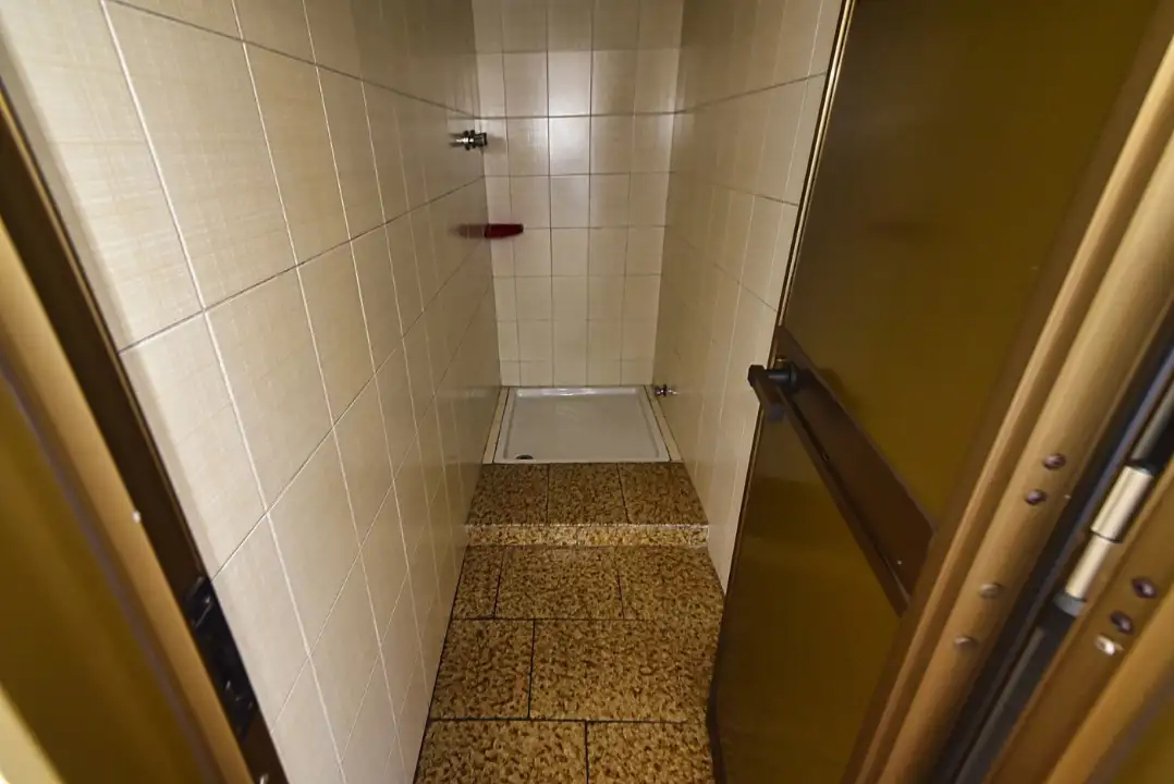 Capannone - Image 28