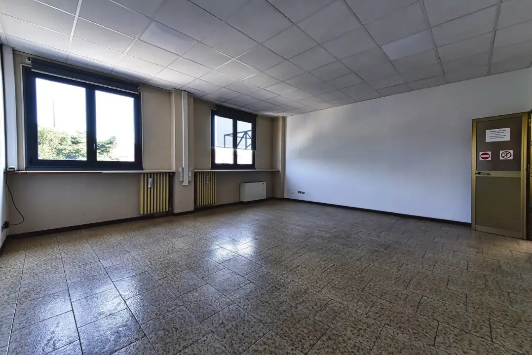 Capannone - Image 25