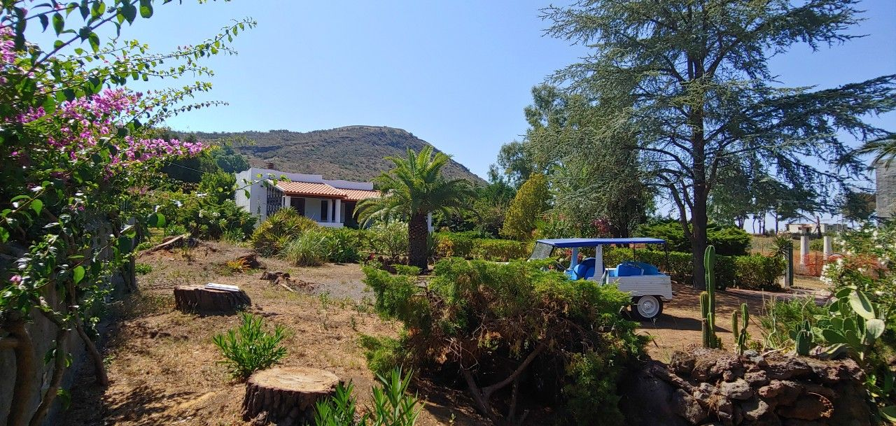 Villa - Image 4