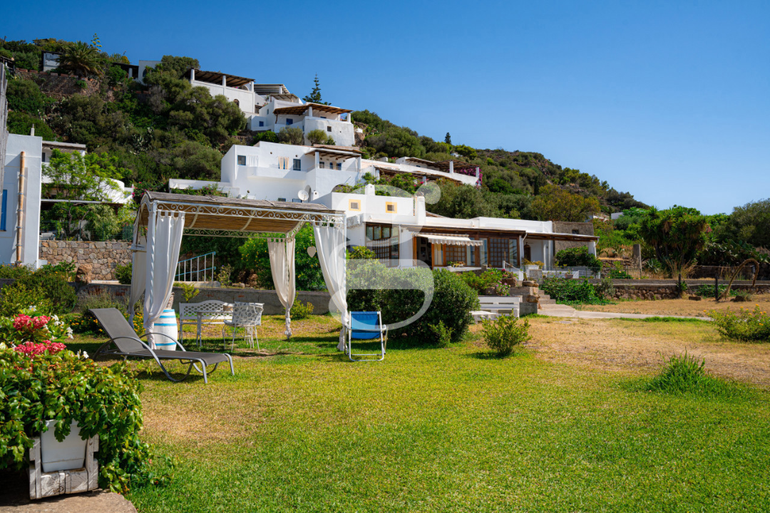 Villa - Image 12