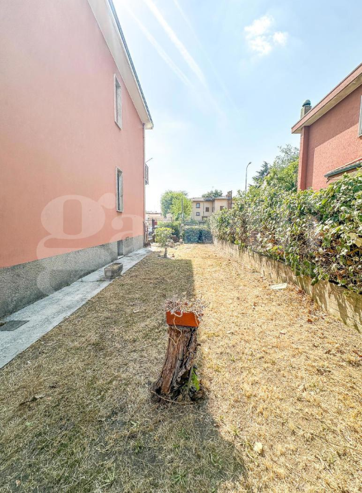 Villa - Image 12