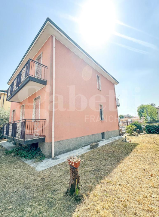 Villa - Image 5