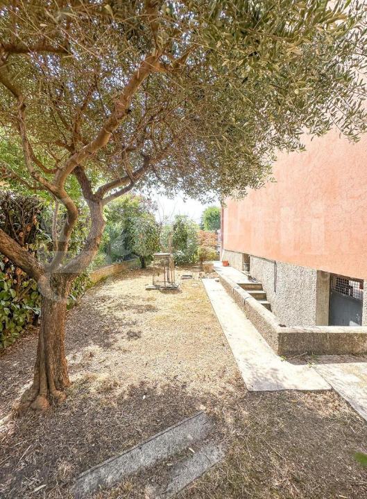 Villa - Image 7