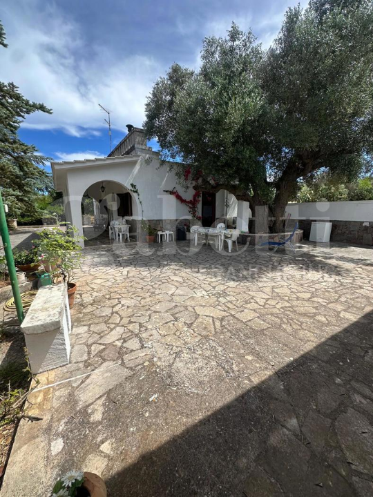 Villa - Image 10