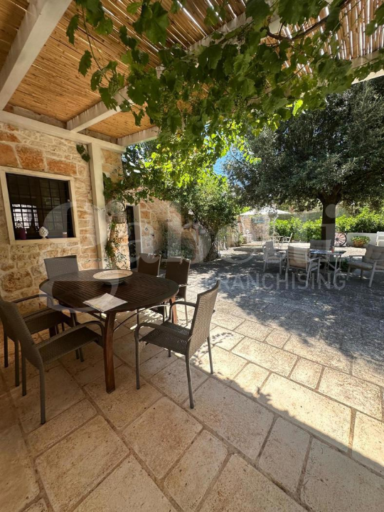 Villa - Image 6