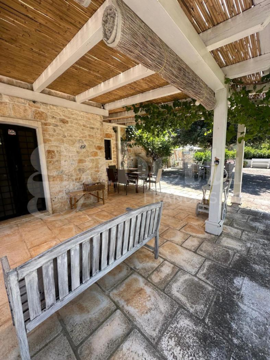 Villa - Image 5