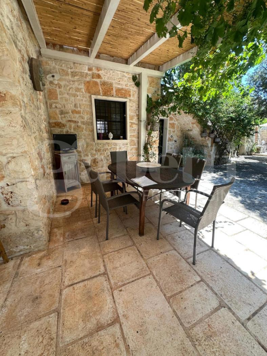 Villa - Image 4