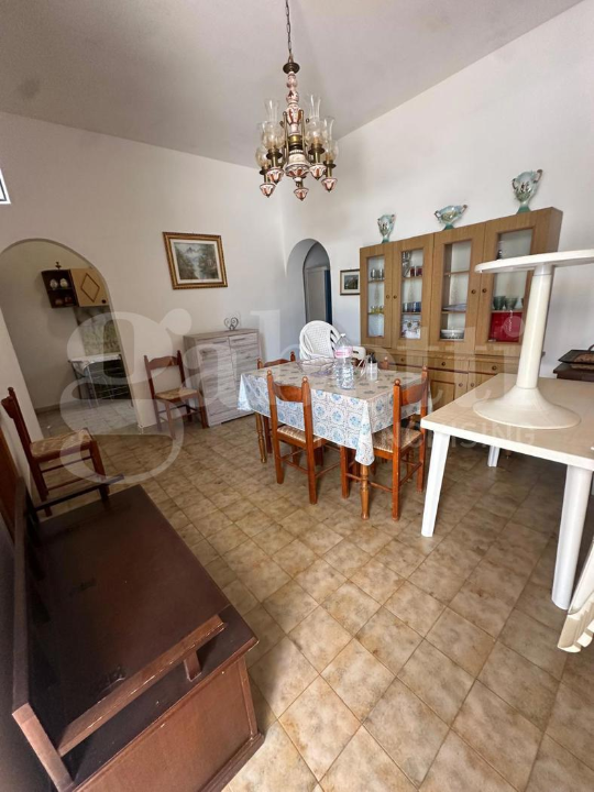 Villa - Image 8