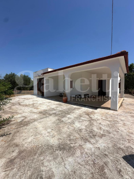 Villa - Image 6