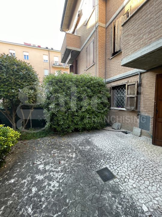 Villa - Image 4
