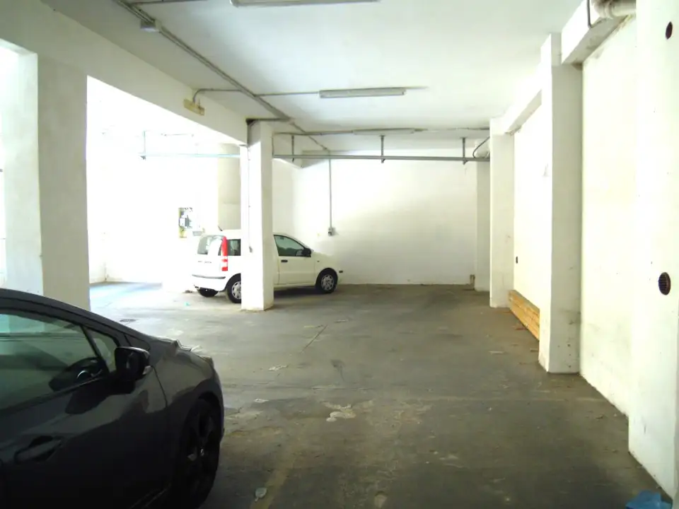 Posto Auto - Image 15