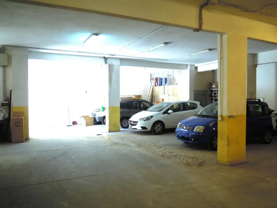 Posto Auto - Image 28