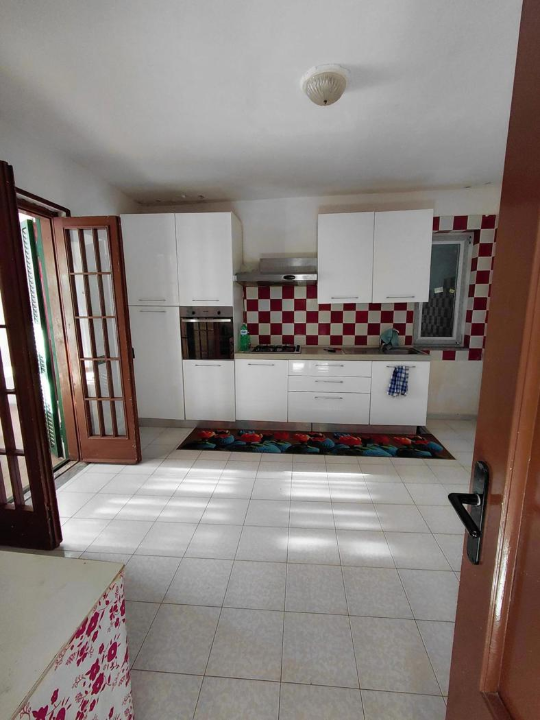 Villa - Image 4