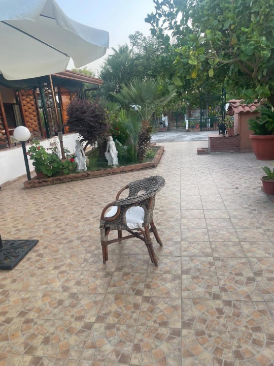 Villa - Image 6