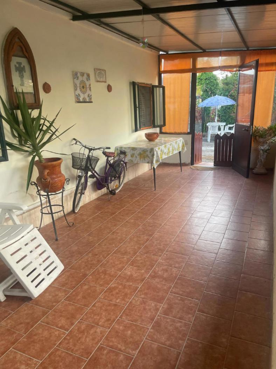Villa - Image 10