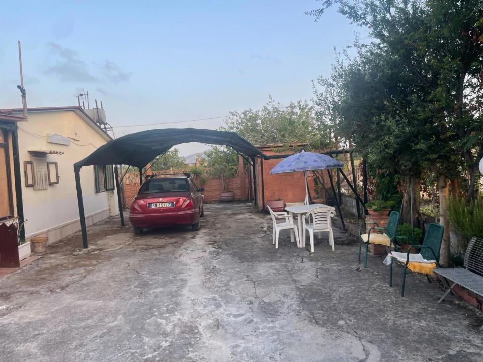 Villa - Image 5
