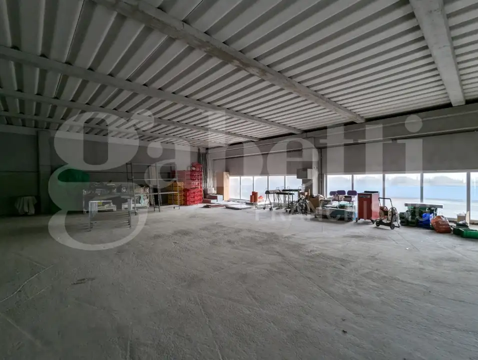 Capannone - Image 17