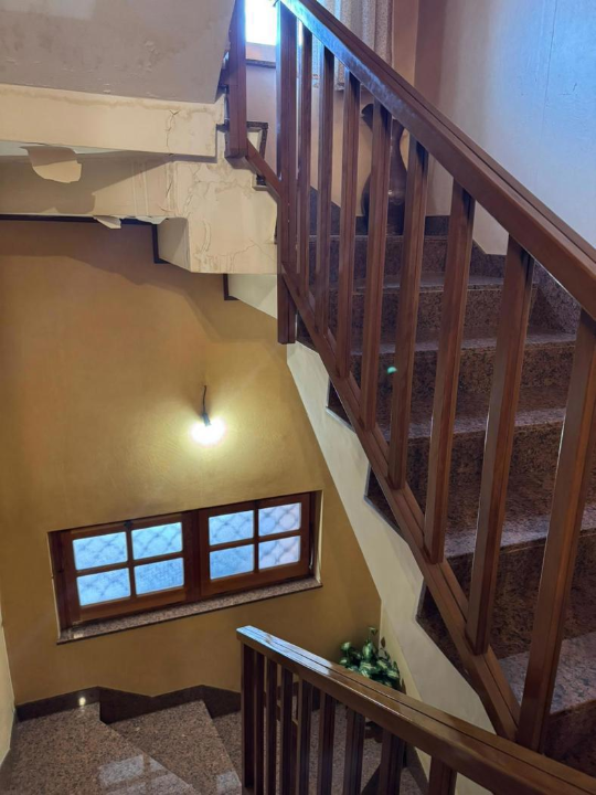 Villa - Image 5