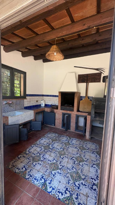 Villa - Image 4
