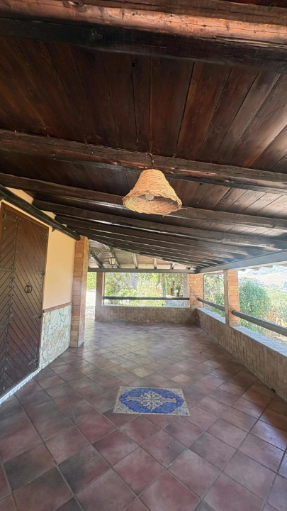 Villa - Image 8