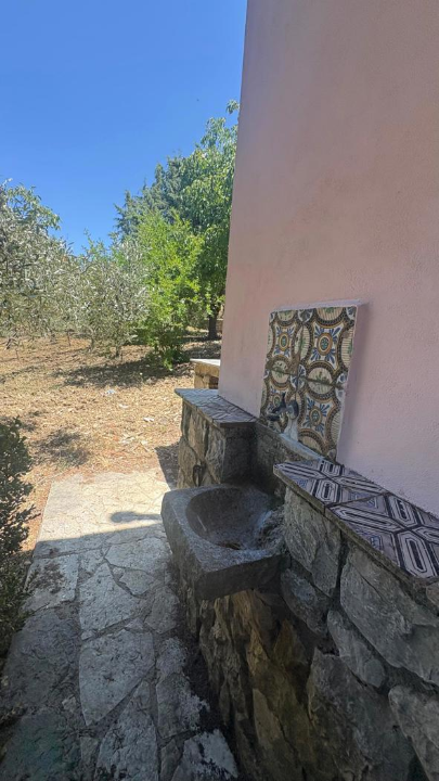 Villa - Image 20