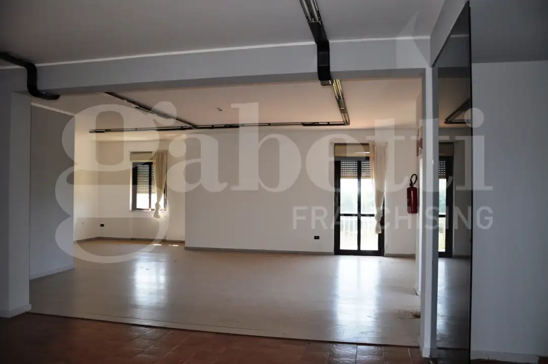 Palazzina - Image 13