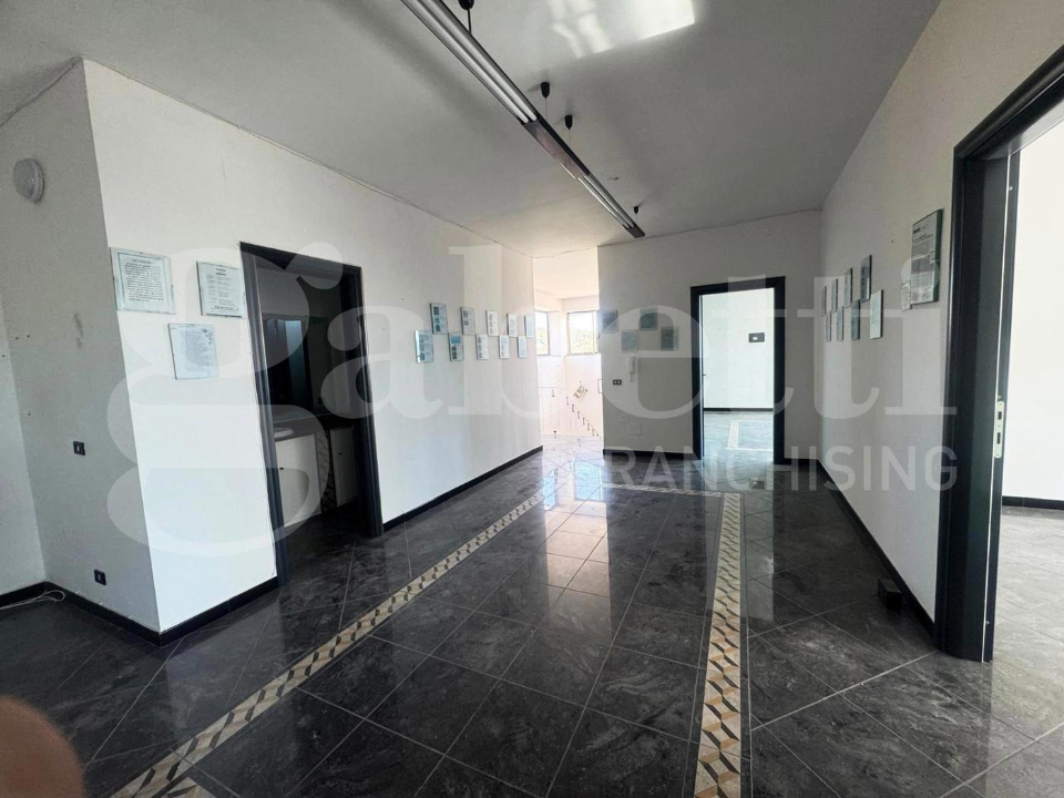 Capannone - Image 16