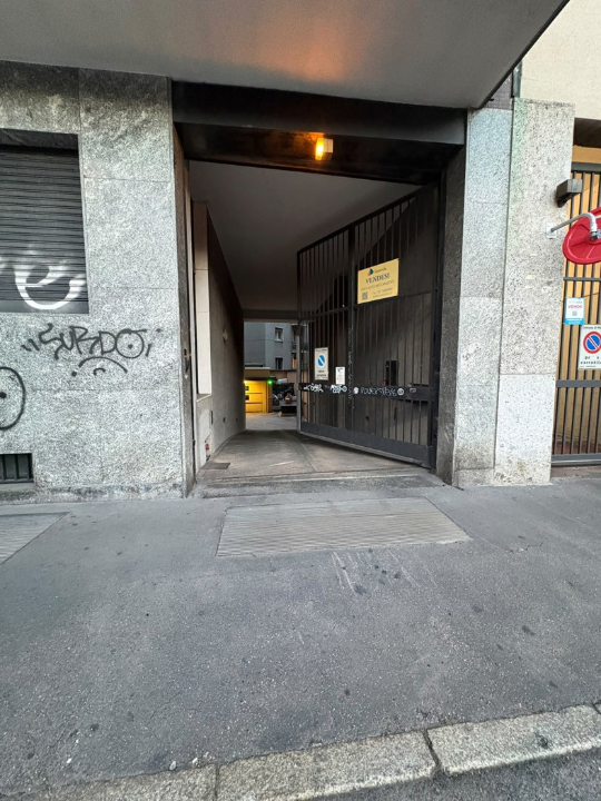 Posto Auto - Image 1